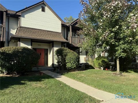 Photo of 4519 W Bancroft Street, Toledo, OH 43615 (MLS # 6135711)