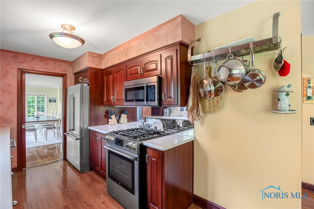 16890 W River Road, Bowling Green, Ohio image 14