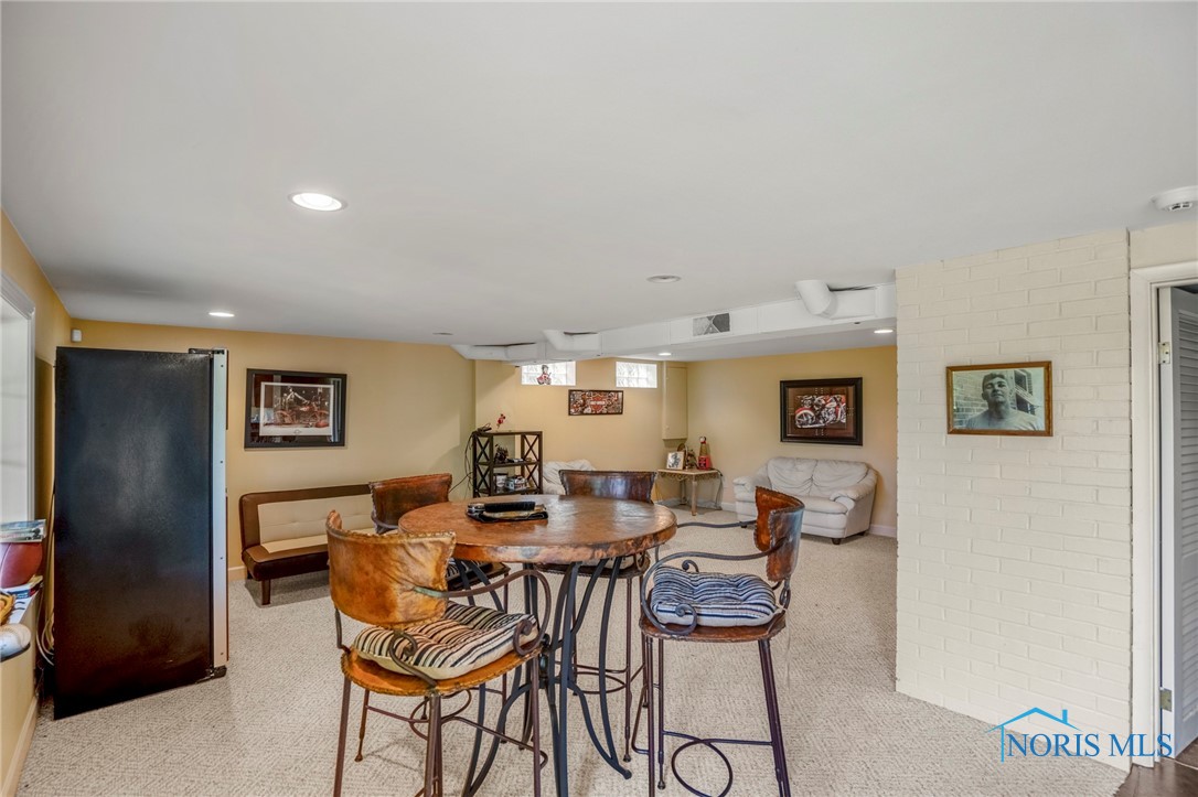 16890 W River Road, Bowling Green, Ohio image 36