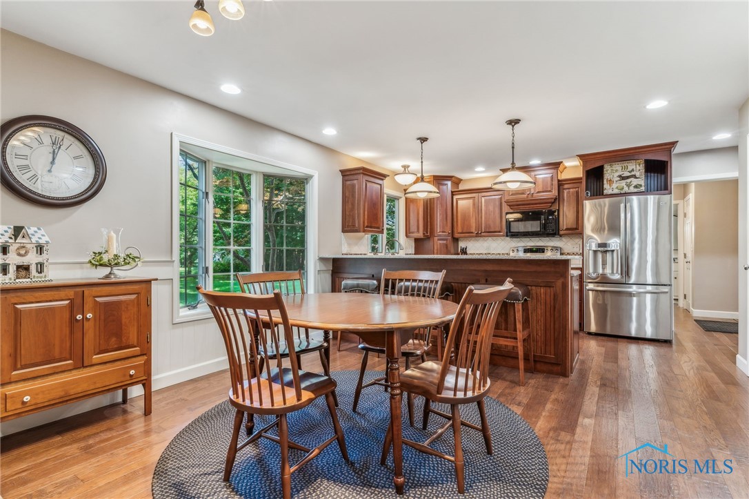 Findlay, Ohio 45840, United States, 3 Bedrooms Bedrooms, ,3 BathroomsBathrooms,Residential,Active,153712