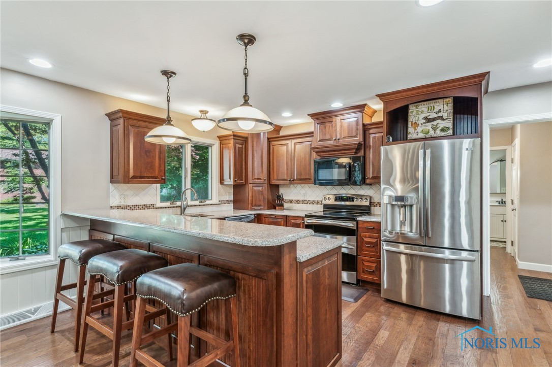 Findlay, Ohio 45840, United States, 3 Bedrooms Bedrooms, ,3 BathroomsBathrooms,Residential,Active,153712