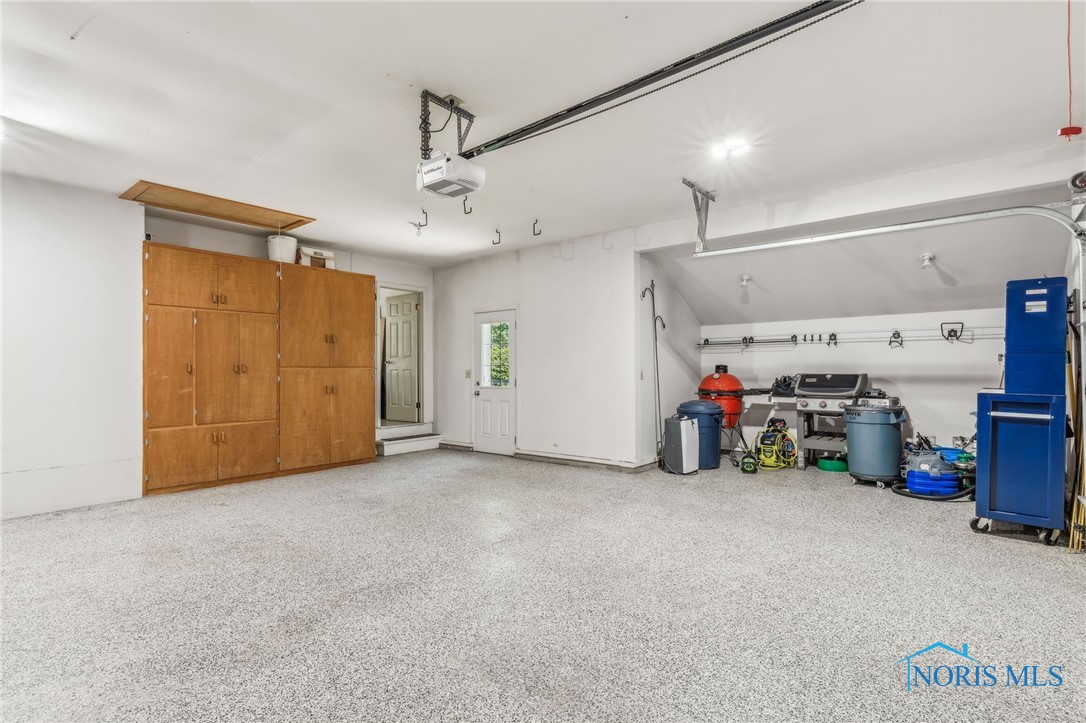 Findlay, Ohio 45840, United States, 3 Bedrooms Bedrooms, ,3 BathroomsBathrooms,Residential,Active,153712