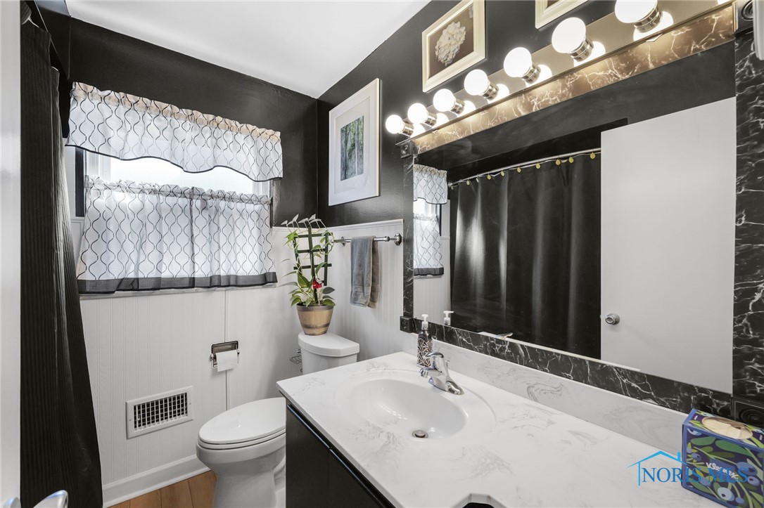 2517 Green Valley Drive, Toledo, Ohio image 20