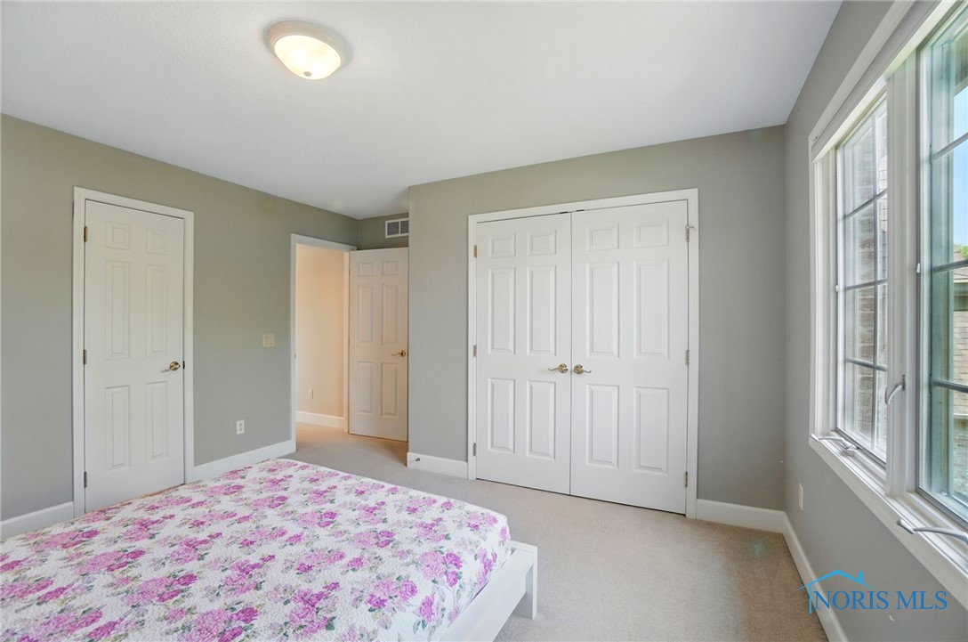 7433 Valhalla Drive, Maumee, Ohio image 30