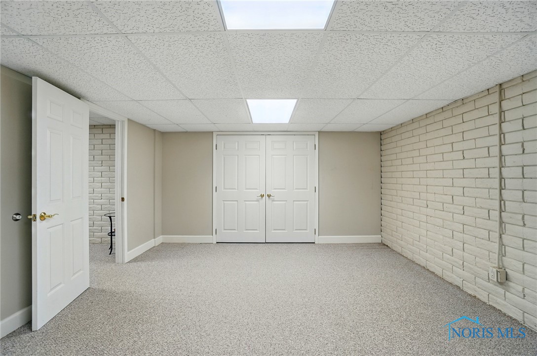 7433 Valhalla Drive, Maumee, Ohio image 34