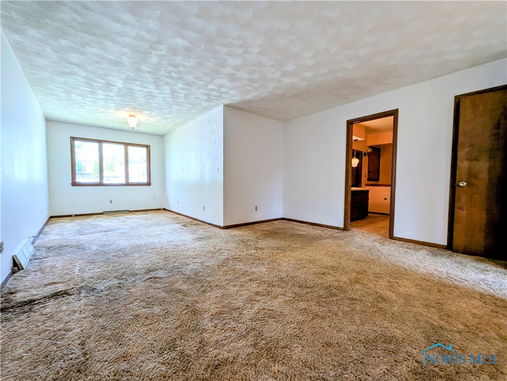 750 E Linfoot Street, Wauseon, Ohio image 22