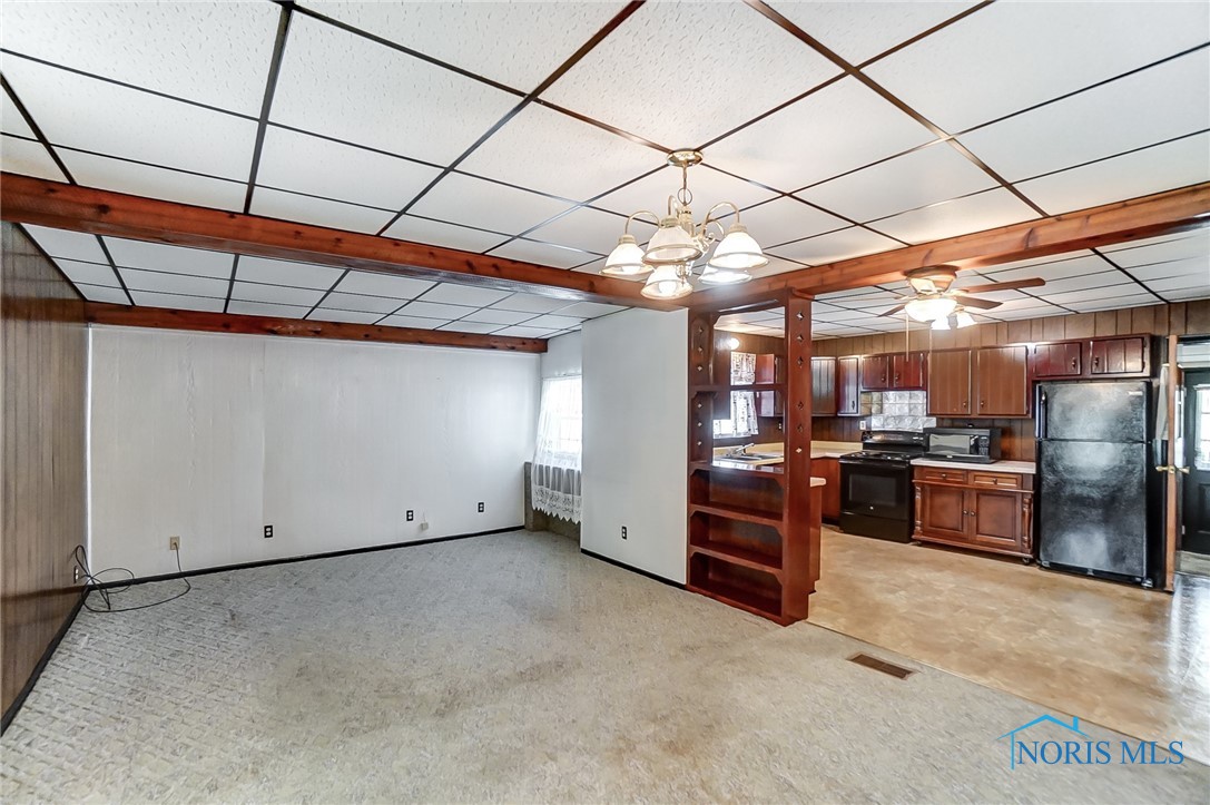 534 Clinton Court, Findlay, Ohio image 4