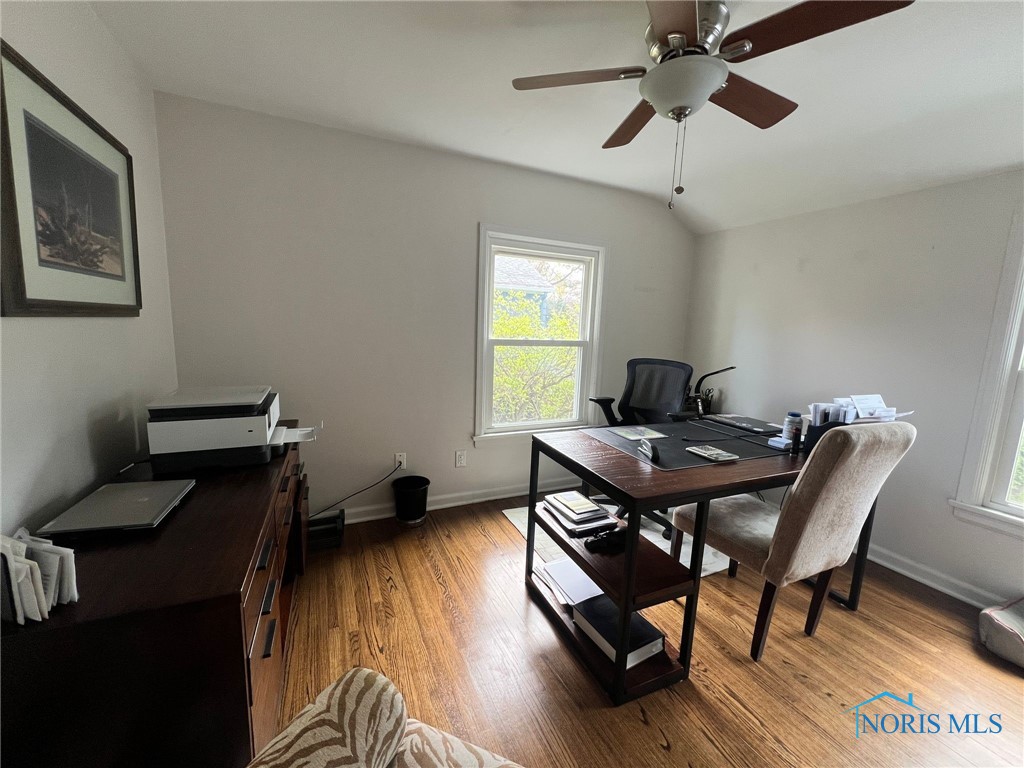 2386 Evergreen Rd, Ottawa Hills, Ohio image 20