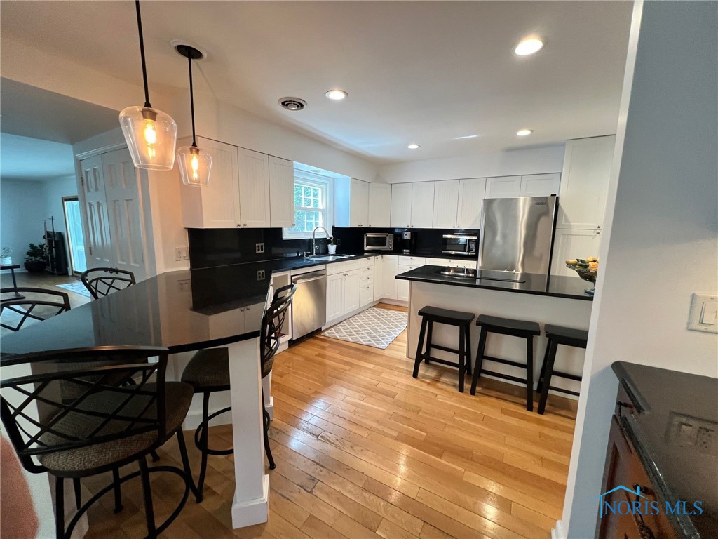 2386 Evergreen Rd, Ottawa Hills, Ohio image 11