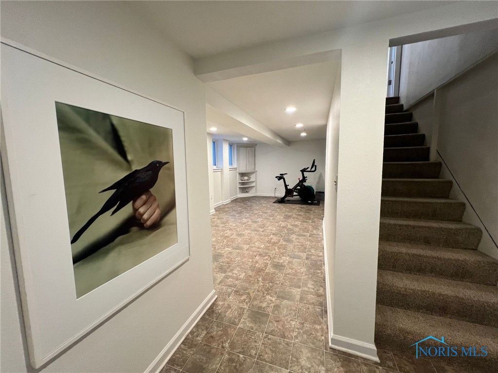 2386 Evergreen Rd, Ottawa Hills, Ohio image 35