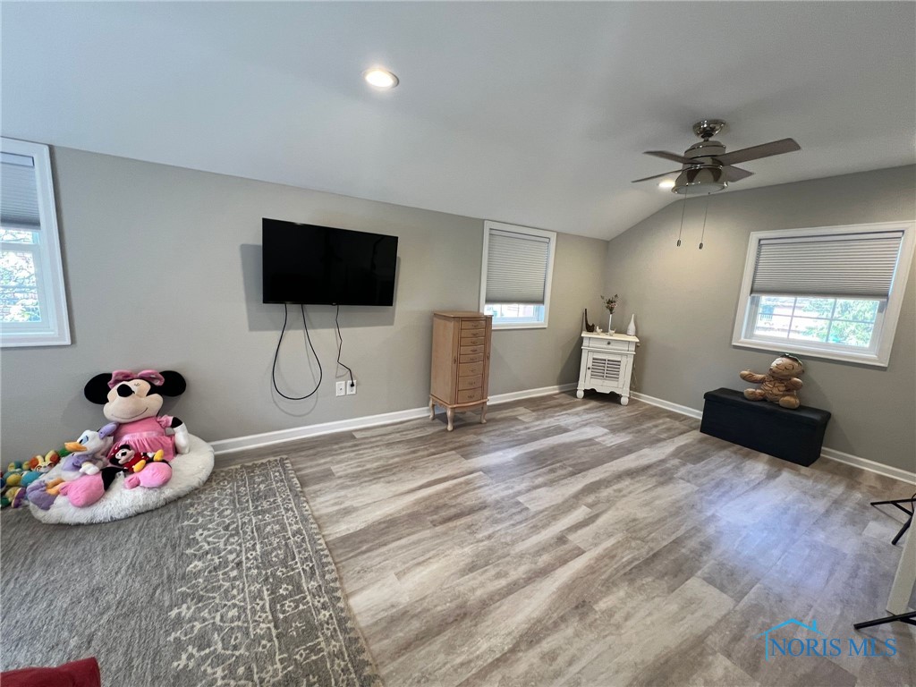 2386 Evergreen Rd, Ottawa Hills, Ohio image 29