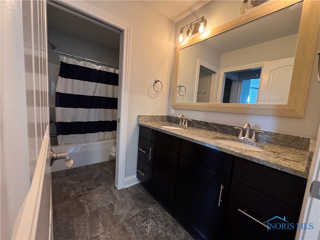 2369 Goldenrod Lane, Perrysburg, Ohio image 32