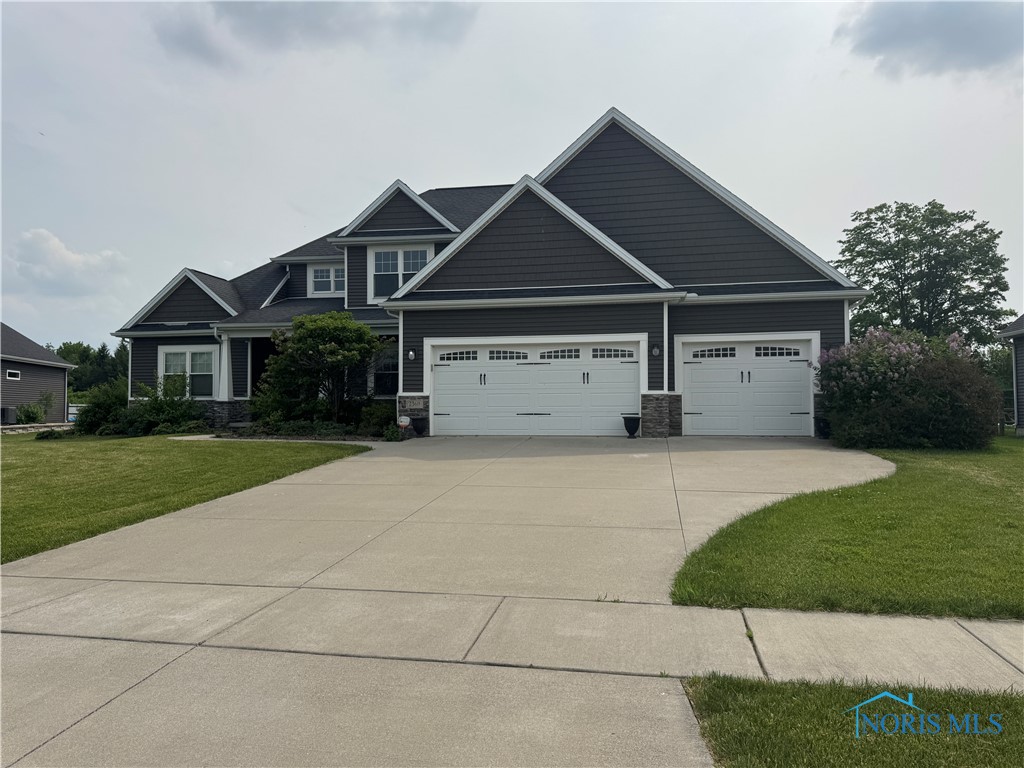 2369 Goldenrod Lane, Perrysburg, Ohio image 2