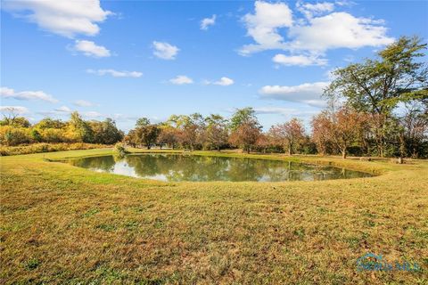 Tiny photo for 1936 County Road 32, Gibsonburg, OH 43431 (MLS # 6136966)