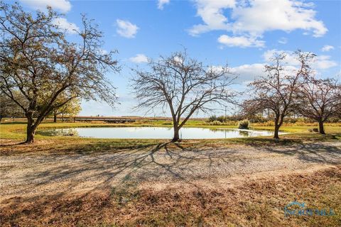 Tiny photo for 1936 County Road 32, Gibsonburg, OH 43431 (MLS # 6136966)