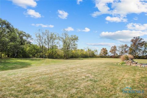 Tiny photo for 1936 County Road 32, Gibsonburg, OH 43431 (MLS # 6136966)