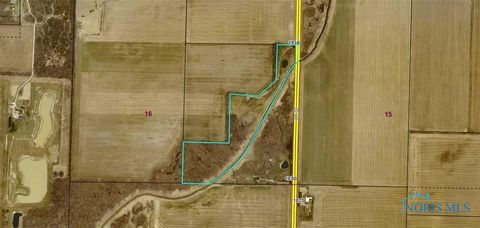 Tiny photo for 1936 County Road 32, Gibsonburg, OH 43431 (MLS # 6136966)