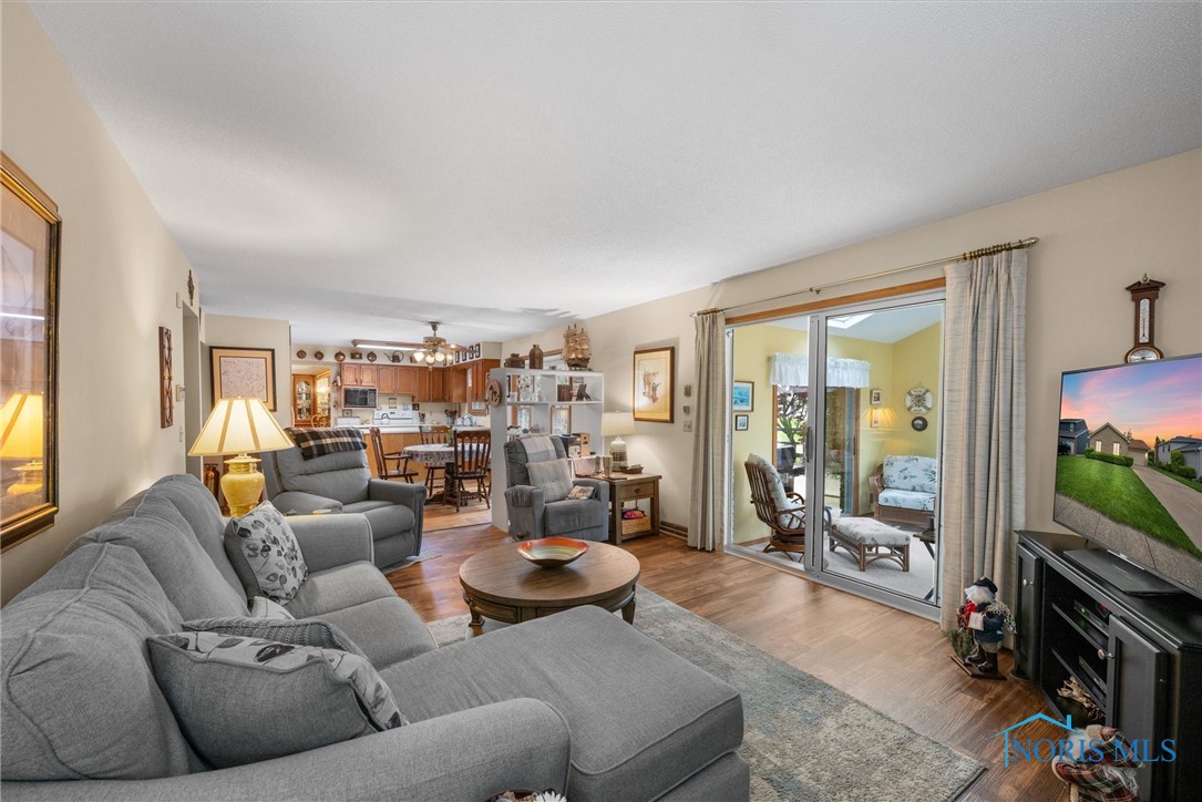 2659 Coveview Drive, Toledo, Ohio image 16