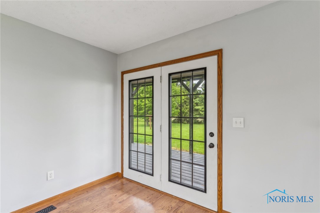 7243 W Township Road 84 Trl, Fostoria, Ohio image 15
