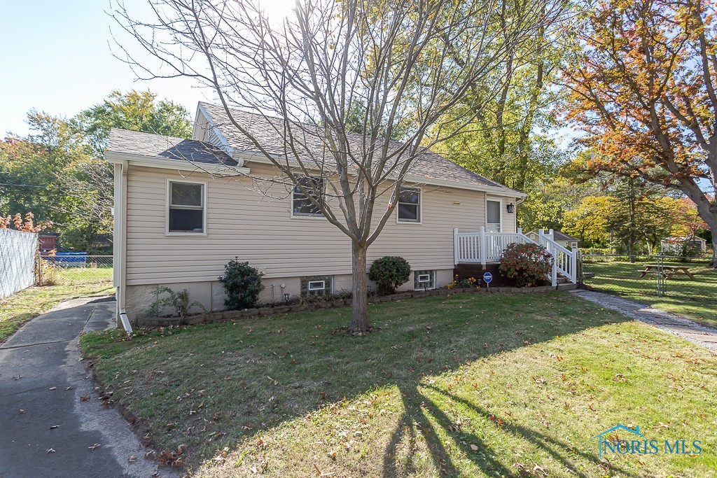 5239 Rowland Road, Toledo, Ohio image 3