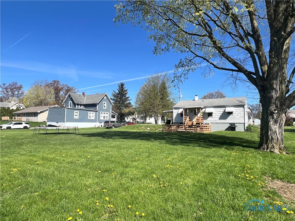 140 E Davis Street, Tiffin, Ohio image 18