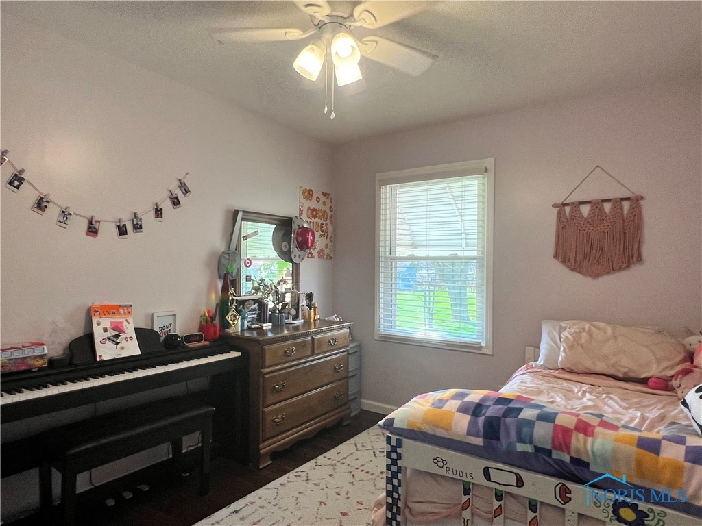140 E Davis Street, Tiffin, Ohio image 11