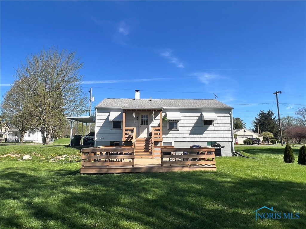 140 E Davis Street, Tiffin, Ohio image 2