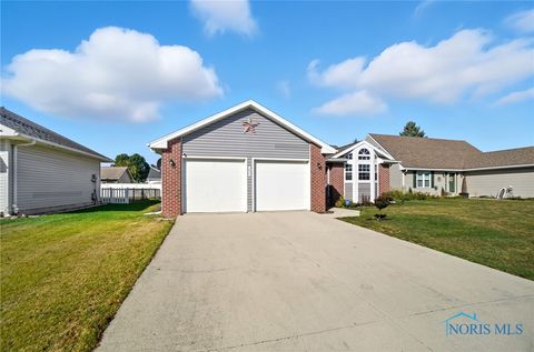 Tiny photo for 408 California Avenue, Findlay, OH 45840 (MLS # 6136032)