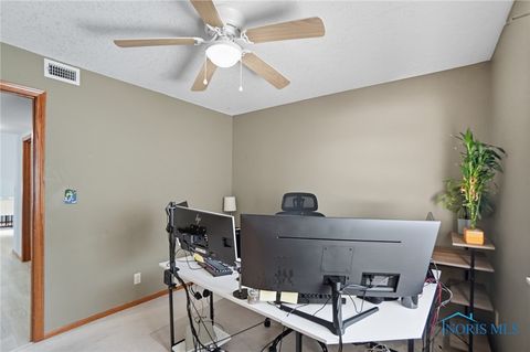 Tiny photo for 408 California Avenue, Findlay, OH 45840 (MLS # 6136032)