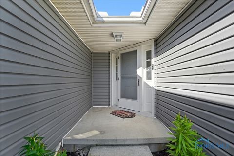 Tiny photo for 408 California Avenue, Findlay, OH 45840 (MLS # 6136032)