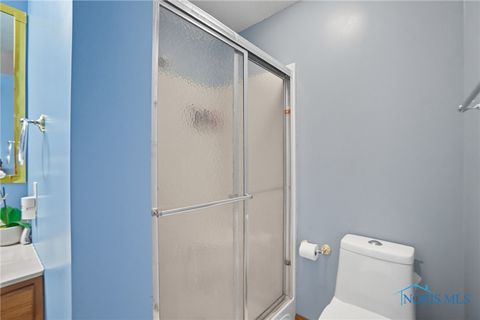 Tiny photo for 408 California Avenue, Findlay, OH 45840 (MLS # 6136032)