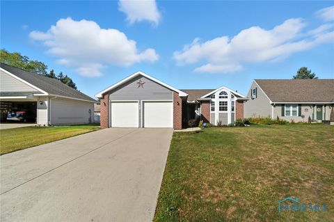 Photo of 408 California Avenue, Findlay, OH 45840 (MLS # 6136032)
