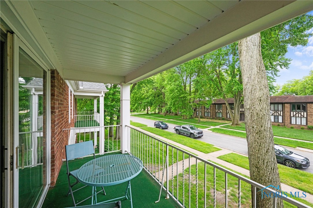 6546 Abbey Run #7, Sylvania, Ohio image 35