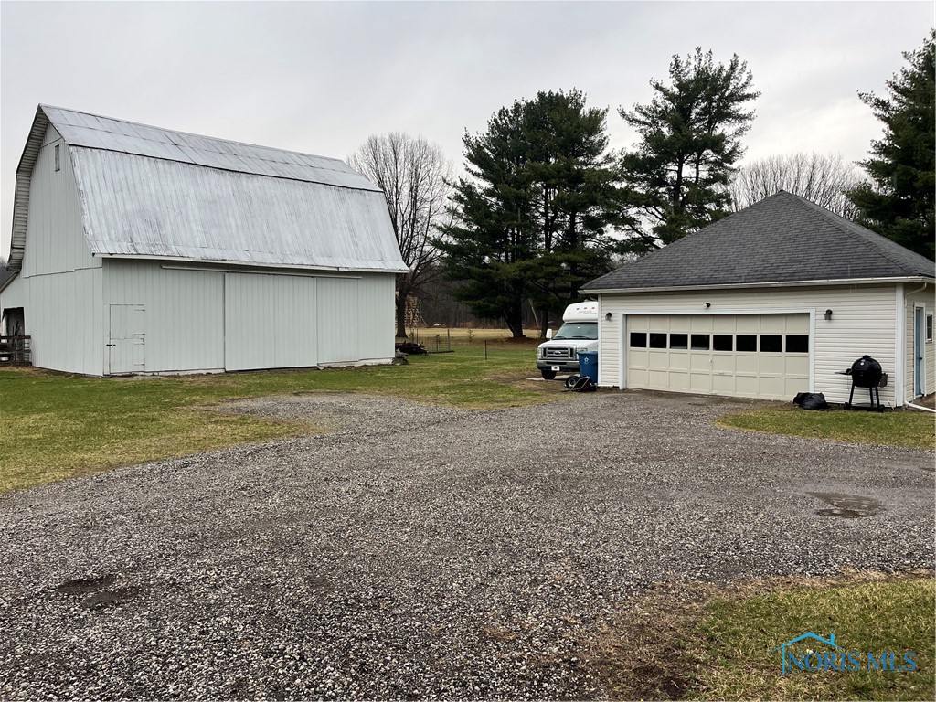 3870 S Eber Road, Monclova, Ohio image 7