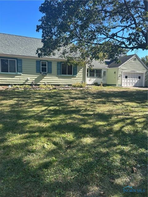 Tiny photo for 904 Askin Street, Maumee, OH 43537 (MLS # 6136657)