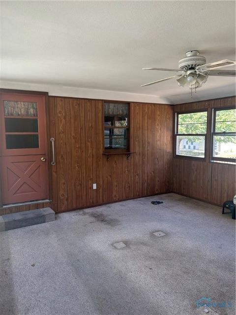 Tiny photo for 904 Askin Street, Maumee, OH 43537 (MLS # 6136657)