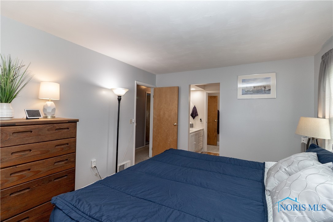 3749 Linden Green Drive, Toledo, Ohio image 28