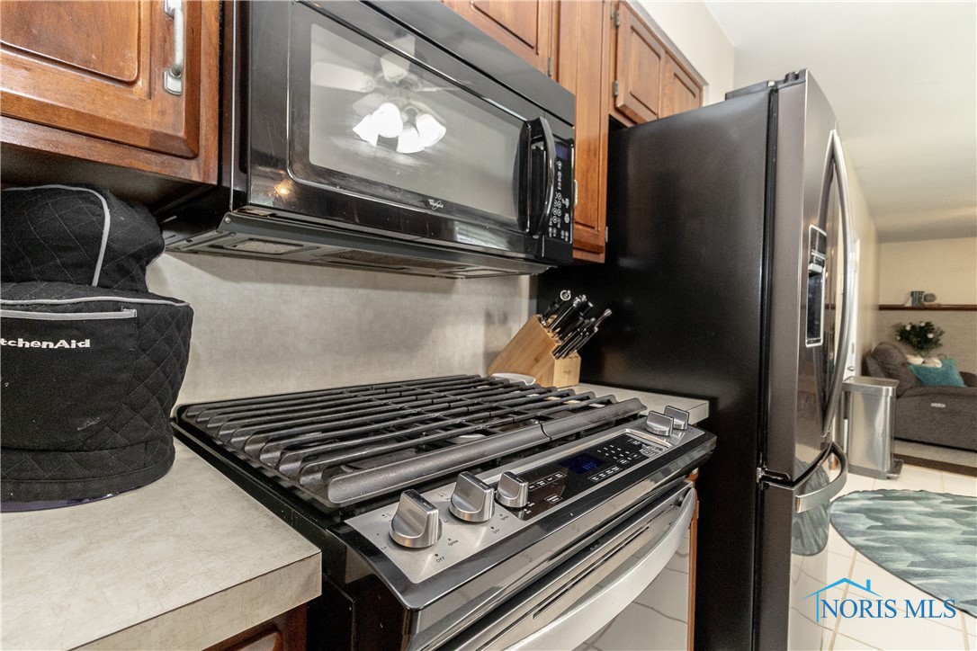 3749 Linden Green Drive, Toledo, Ohio image 15