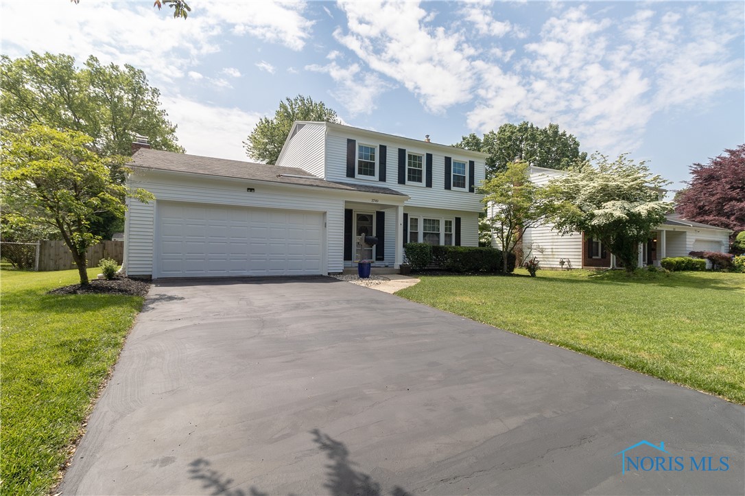 3749 Linden Green Drive, Toledo, Ohio image 3