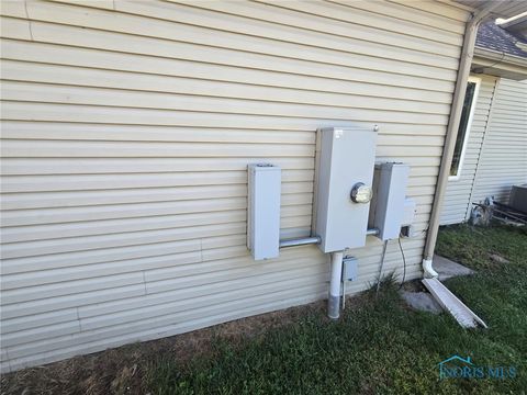 Tiny photo for 3121 County Road Ef, Swanton, OH 43558 (MLS # 6135006)
