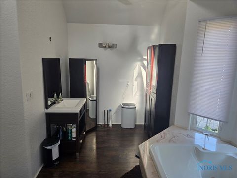 Tiny photo for 3121 County Road Ef, Swanton, OH 43558 (MLS # 6135006)