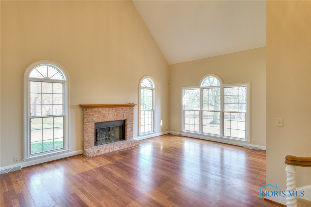 9504 Sheffield Road, Perrysburg, Ohio image 3