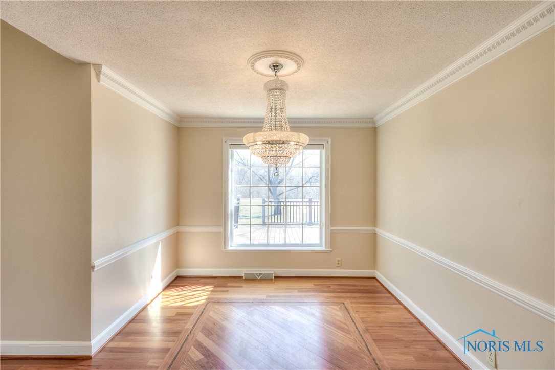 9504 Sheffield Road, Perrysburg, Ohio image 9