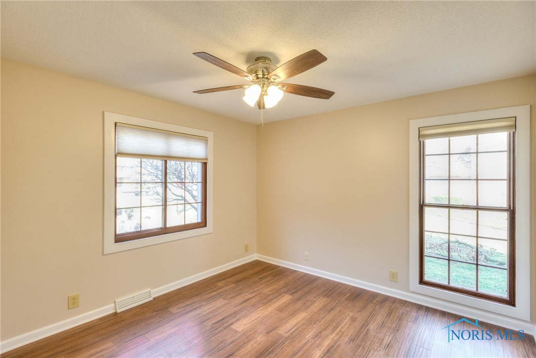 9504 Sheffield Road, Perrysburg, Ohio image 19