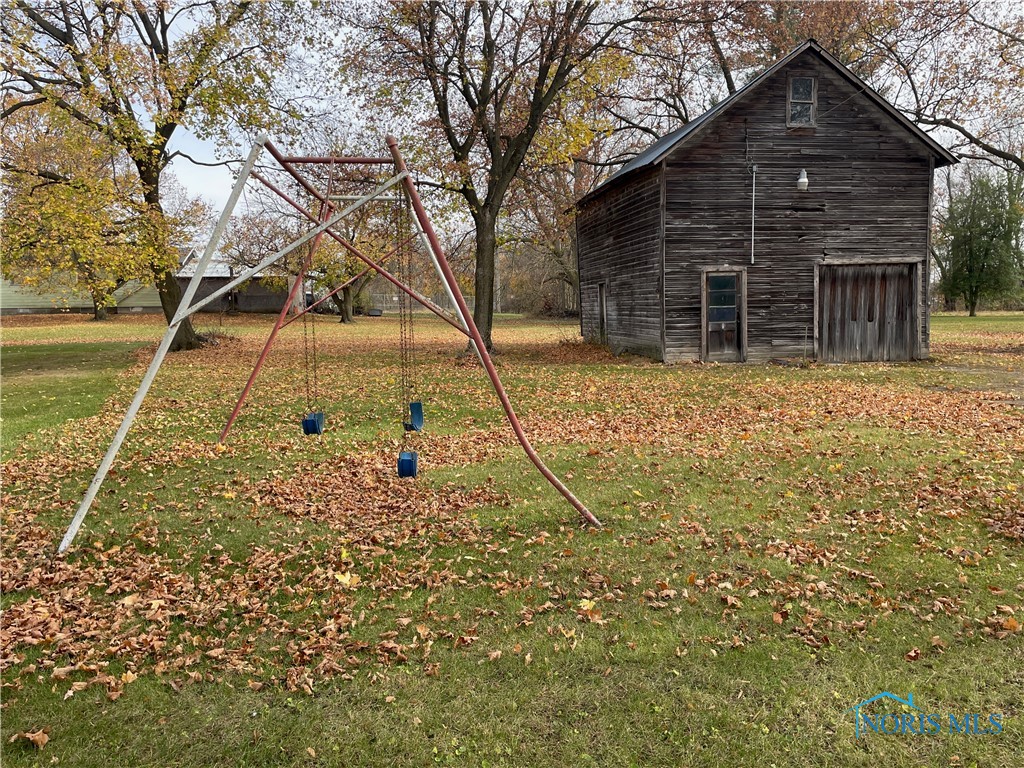 327 S Michigan Avenue, Edgerton, Ohio image 6