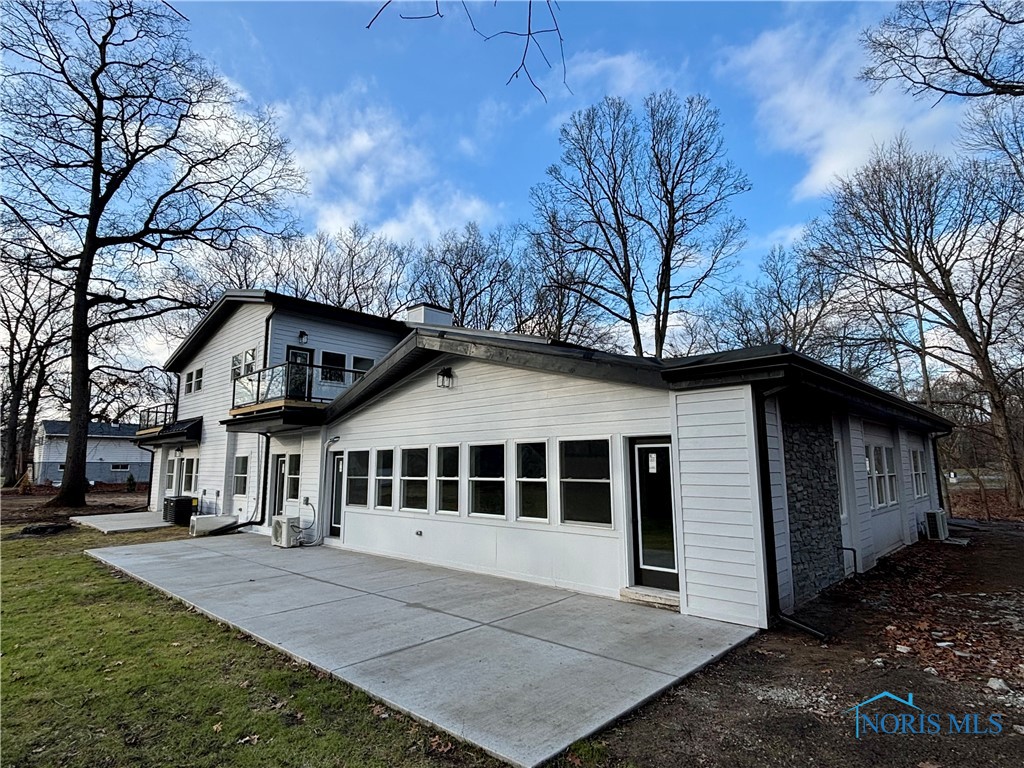 7715 W Bancroft Street, Toledo, Ohio image 8