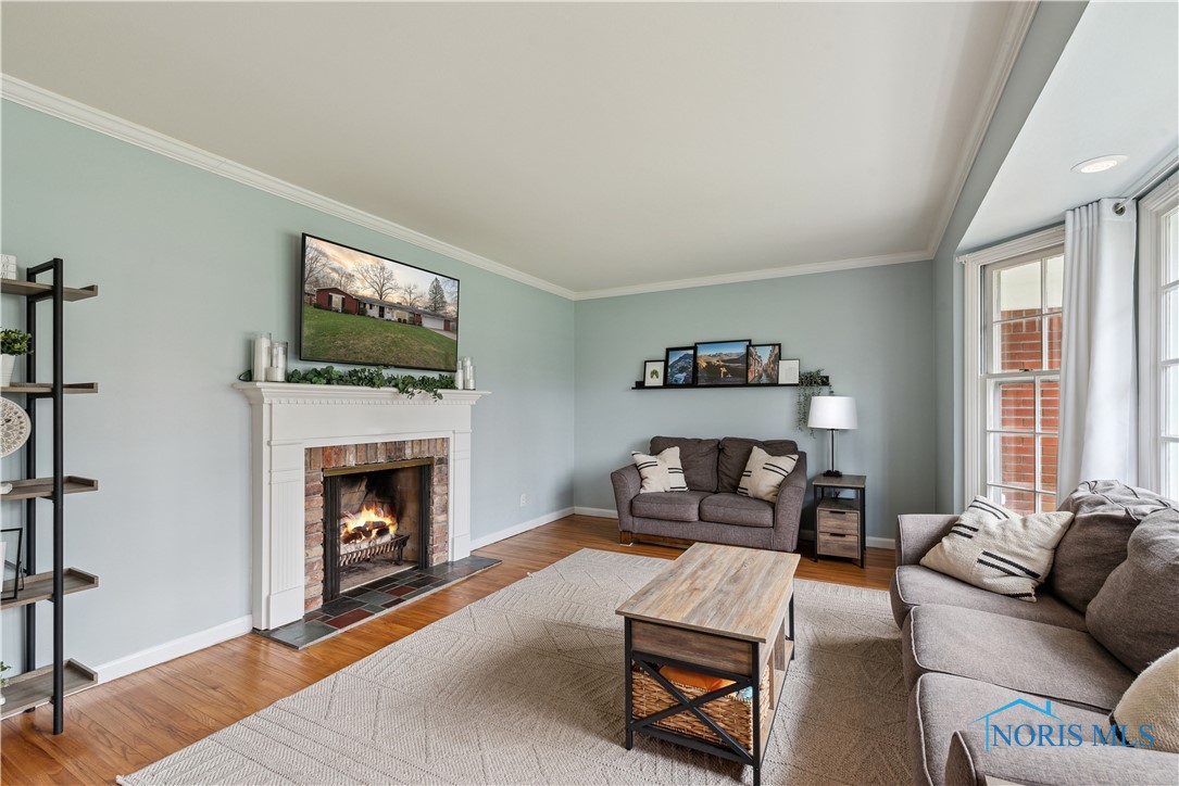 3704 Naples Drive, Toledo, Ohio image 5
