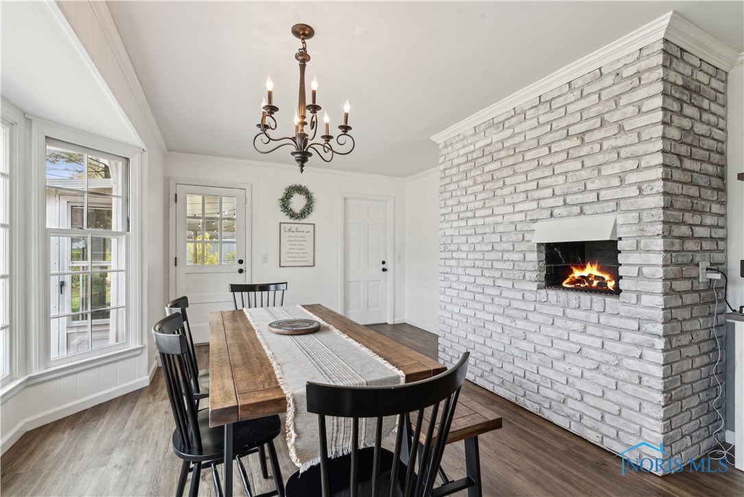 3704 Naples Drive, Toledo, Ohio image 16