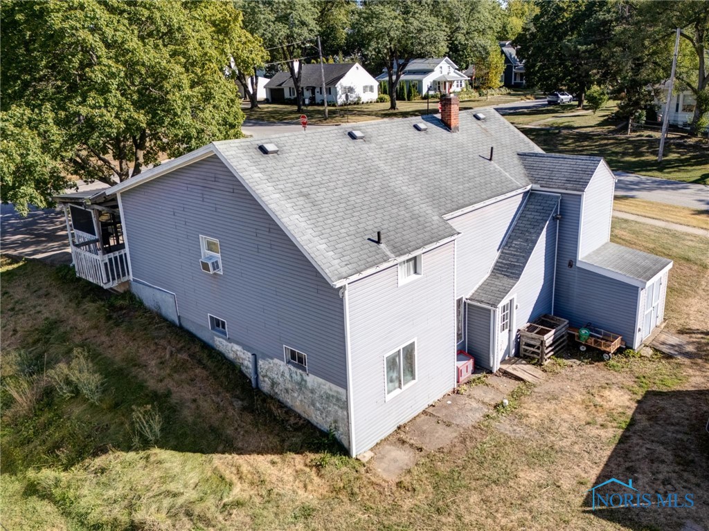 402 W 2nd Street