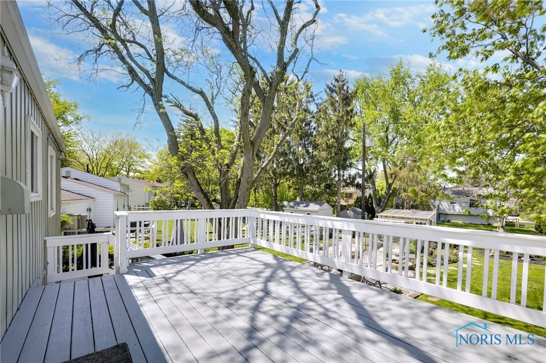 250 Southwood Drive, Perrysburg, Ohio image 16
